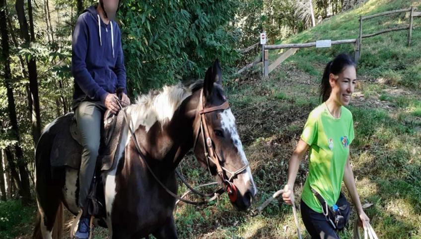 Passeggiata a cavallo per principianti nei boschi della Valle Pesio